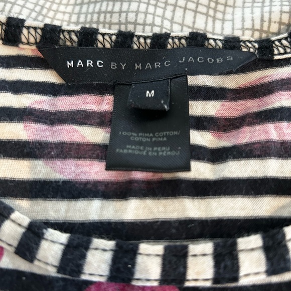 Marc by Marc jacobs striped kiss print tshirt size m - Picture 4 of 4